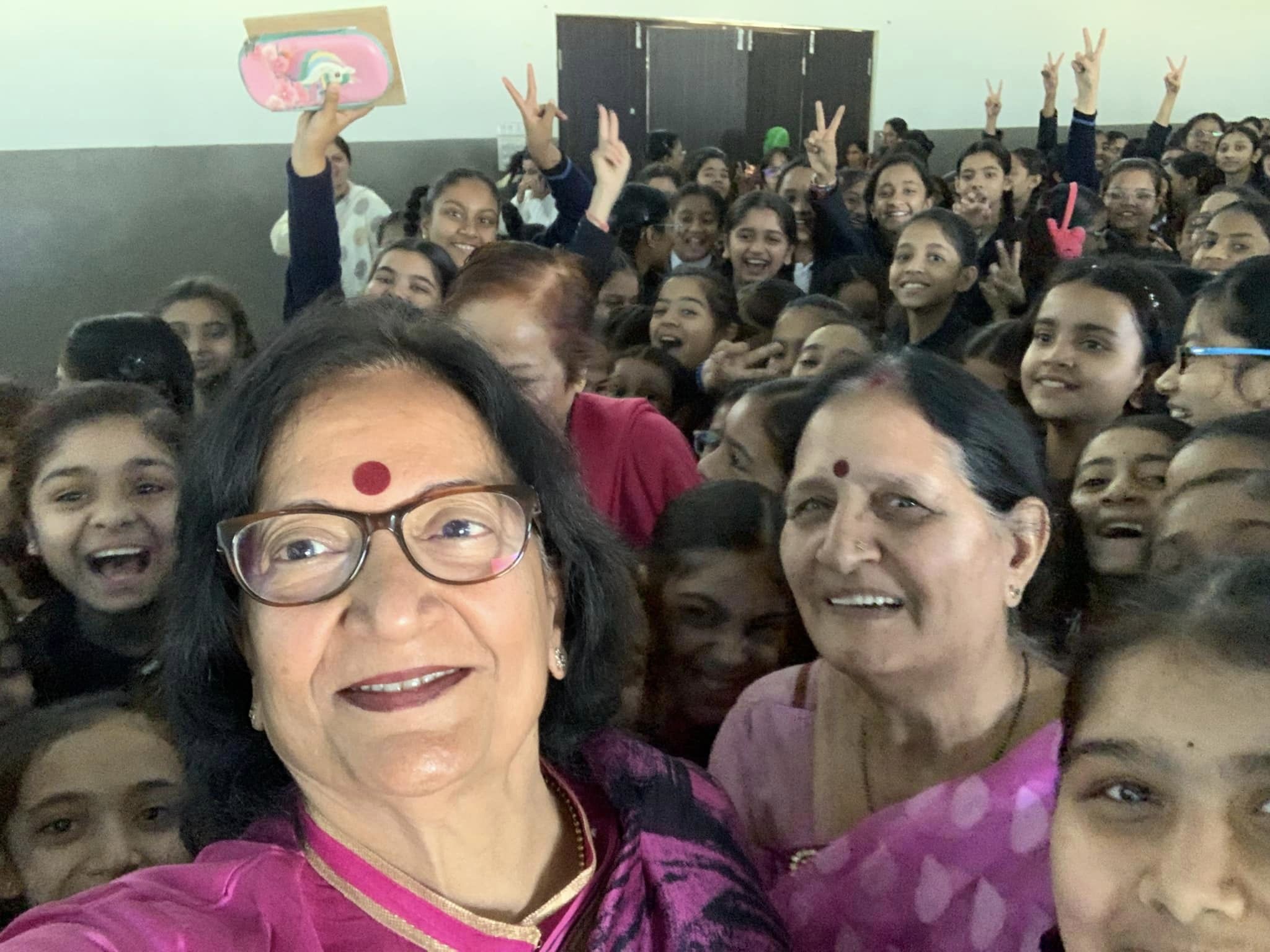 Completed today on 21 st December our 133 episode of bbbp aur use samjhao in vedansh international school . Thanks to principal renu madam and our member farida kaul for organising it . Very large no of girls attended this session on awareness against sexual abuse . Massage was Be alert be aware and be aware. Chanda sharma proposes vote of thanks
